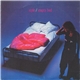 Style - Empty Bed